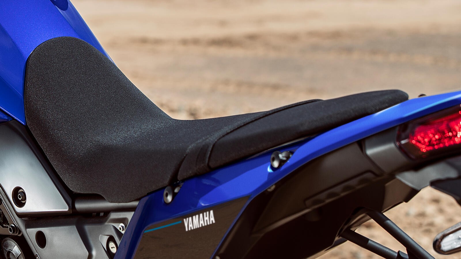 Yamaha Ténéré 700 e Ténéré 700 Rally Edition 2023: foto