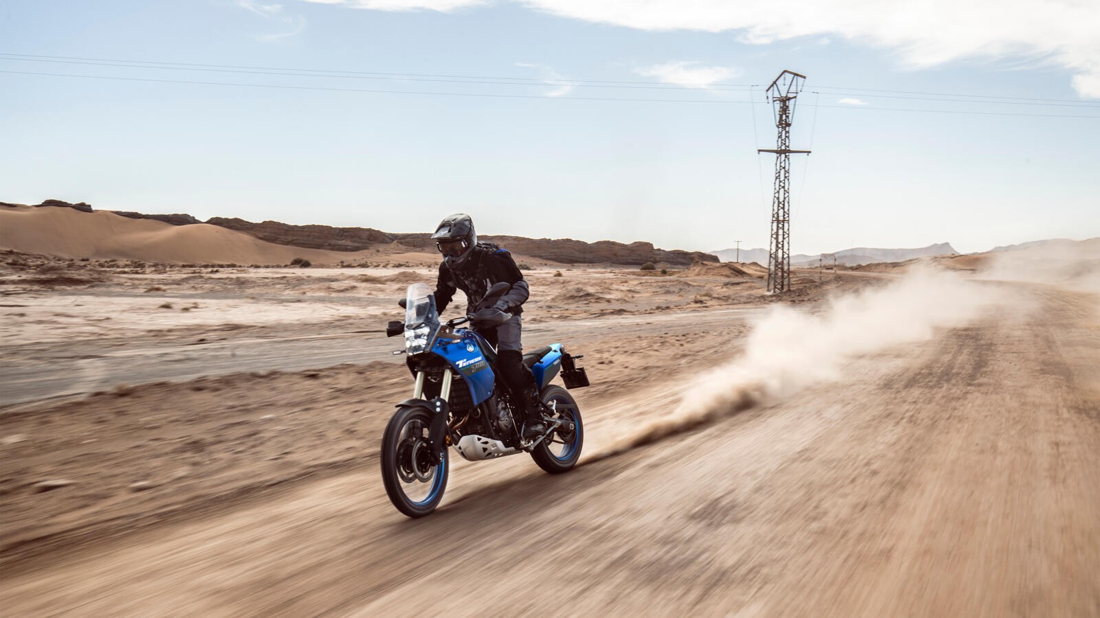 Yamaha Ténéré 700 e Ténéré 700 Rally Edition 2023: foto