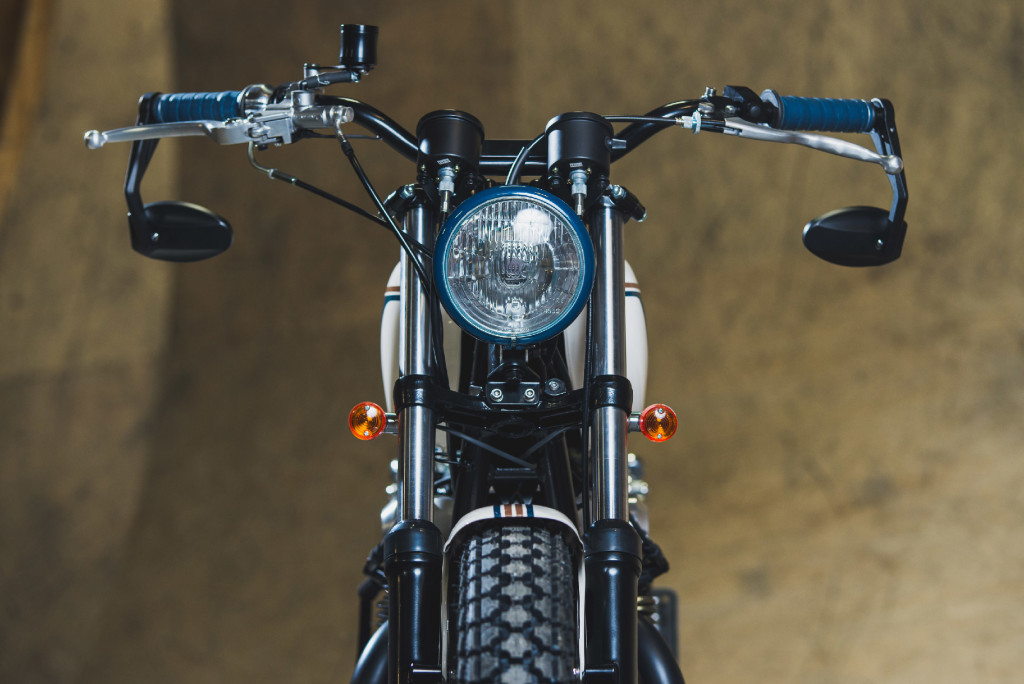 Yamaha XS650 "Agnessa" by Analog Motorcycles