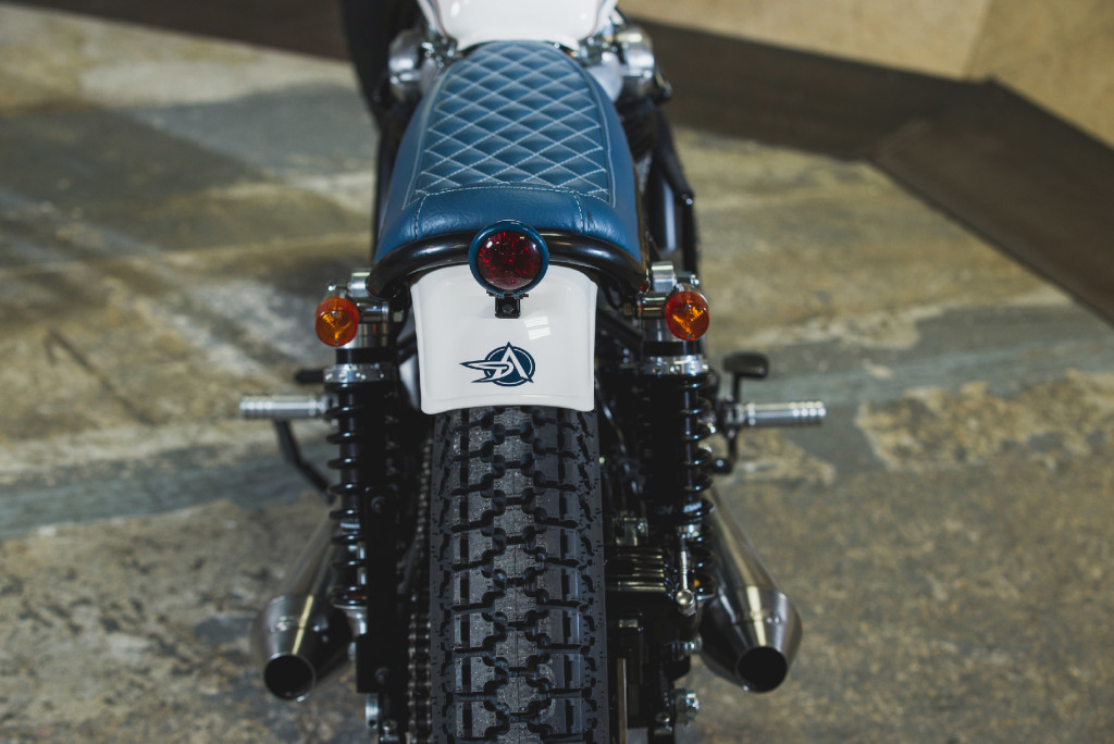 Yamaha XS650 "Agnessa" by Analog Motorcycles