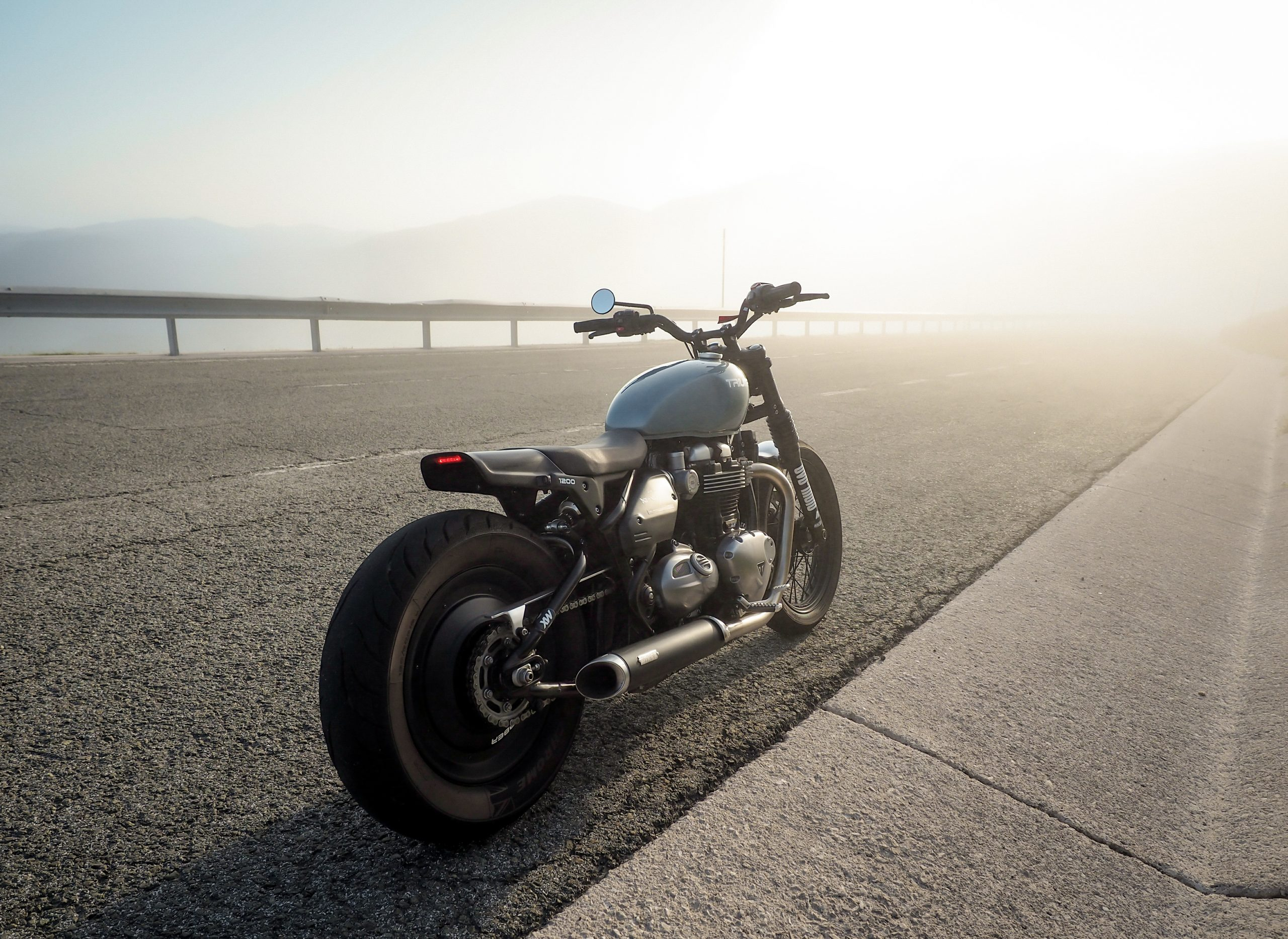 Triumph Bonneville Bobber "B-Type" by JvB