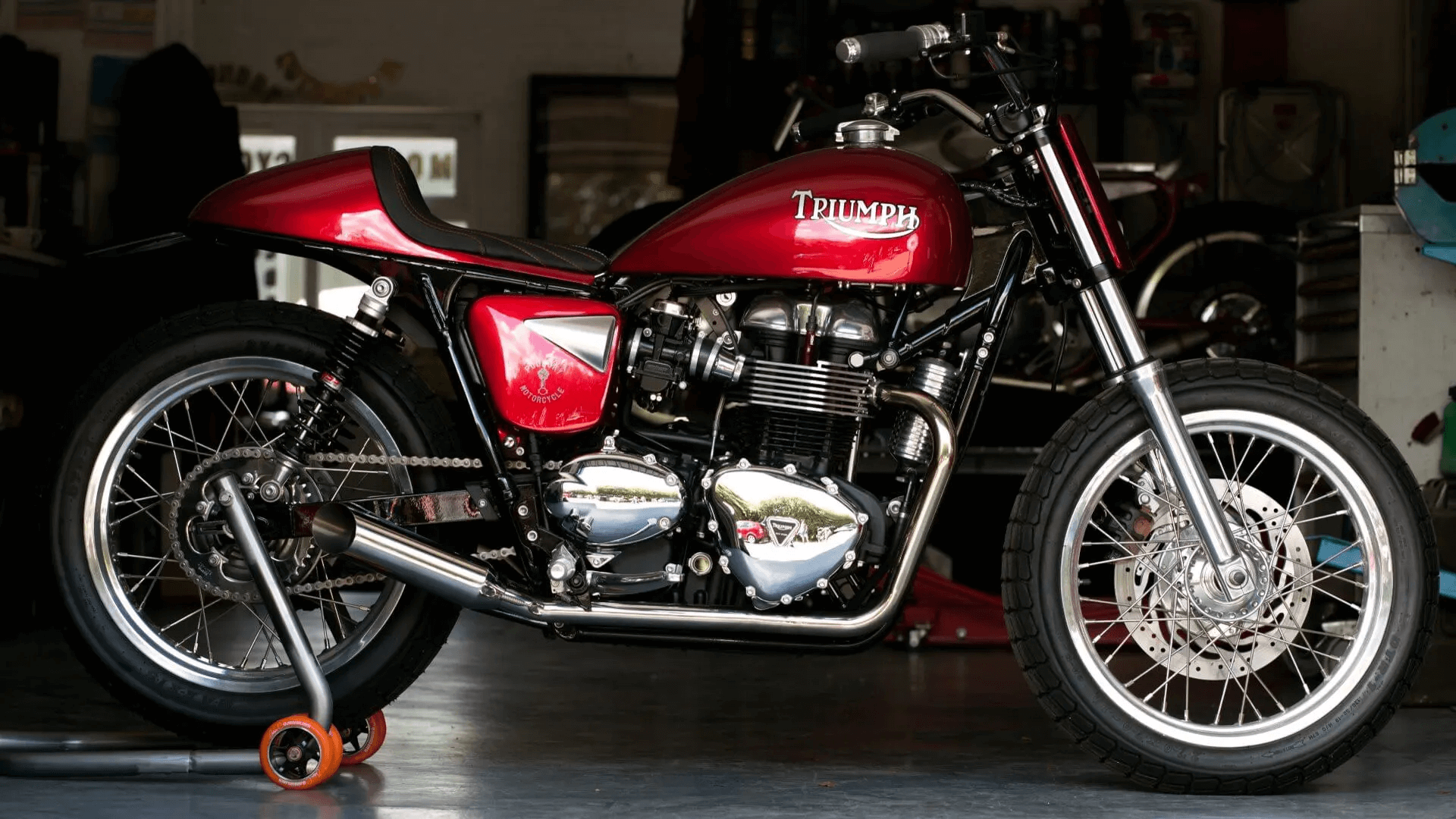 Triumph Bonneville "T100 Tracker" | Foundry Motorcycle
