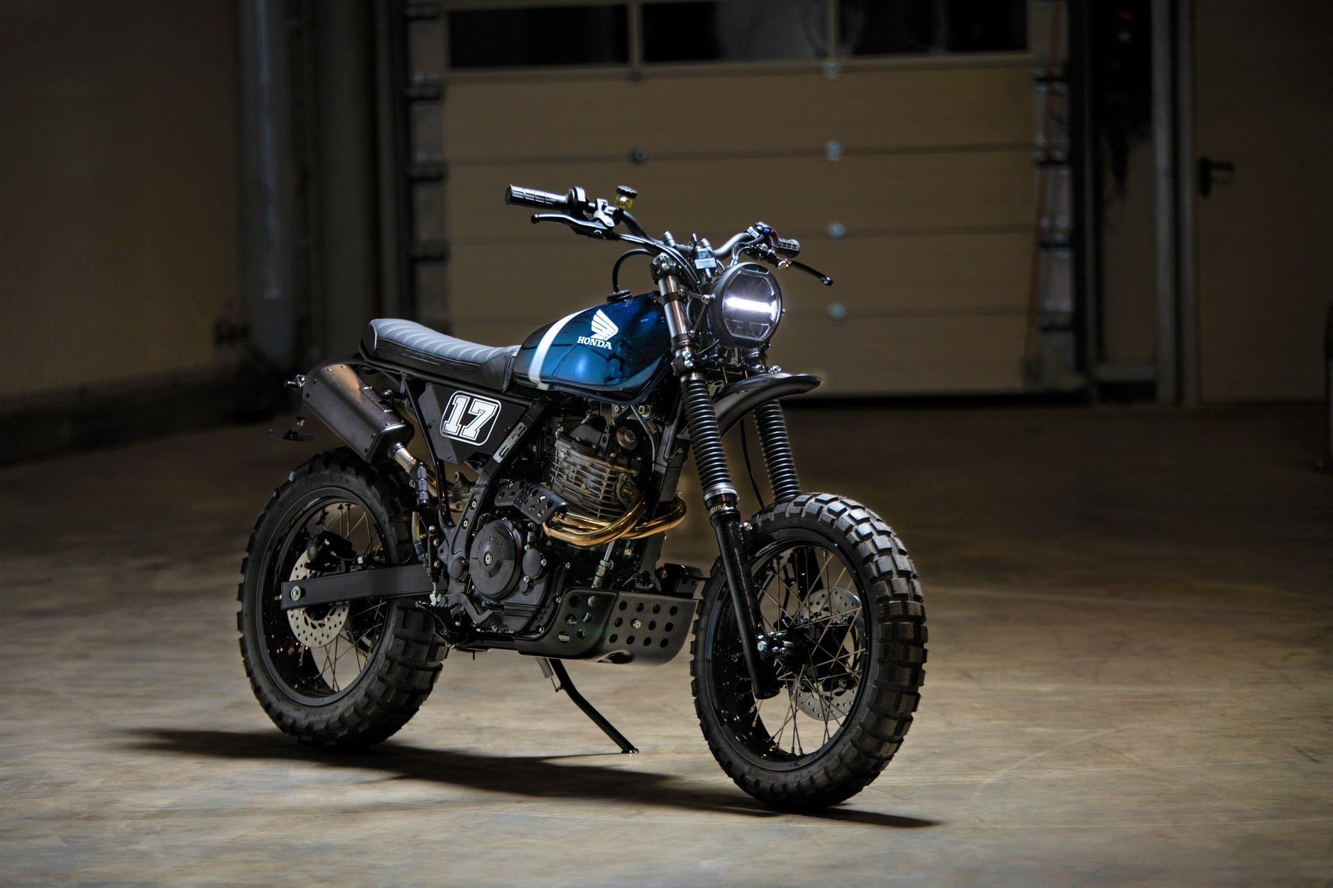 Honda NX 650 Dominator by HB Custom