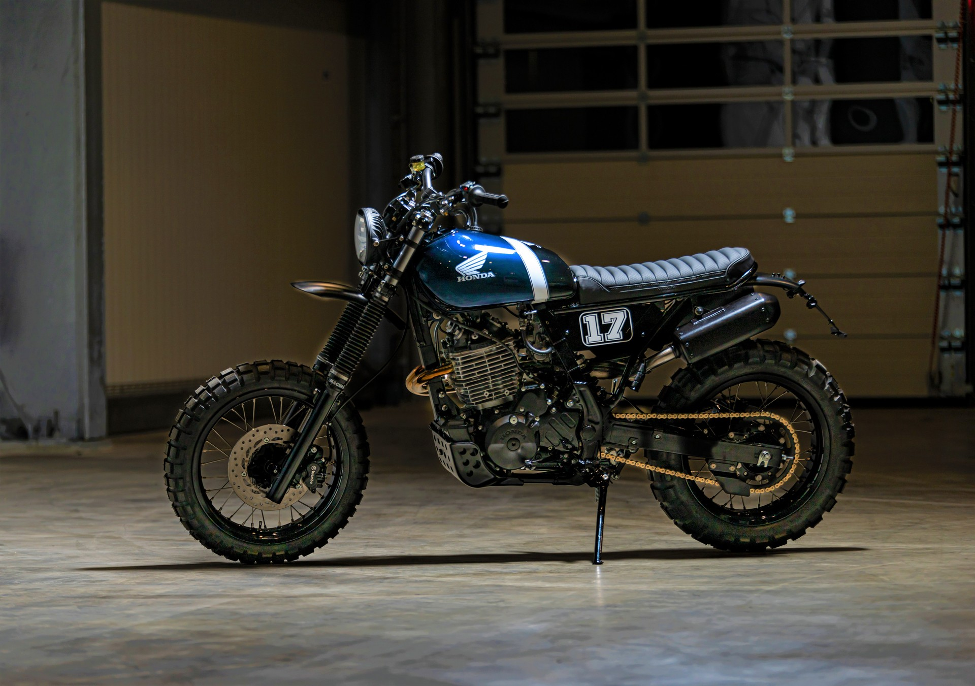 Honda NX 650 Dominator by HB Custom