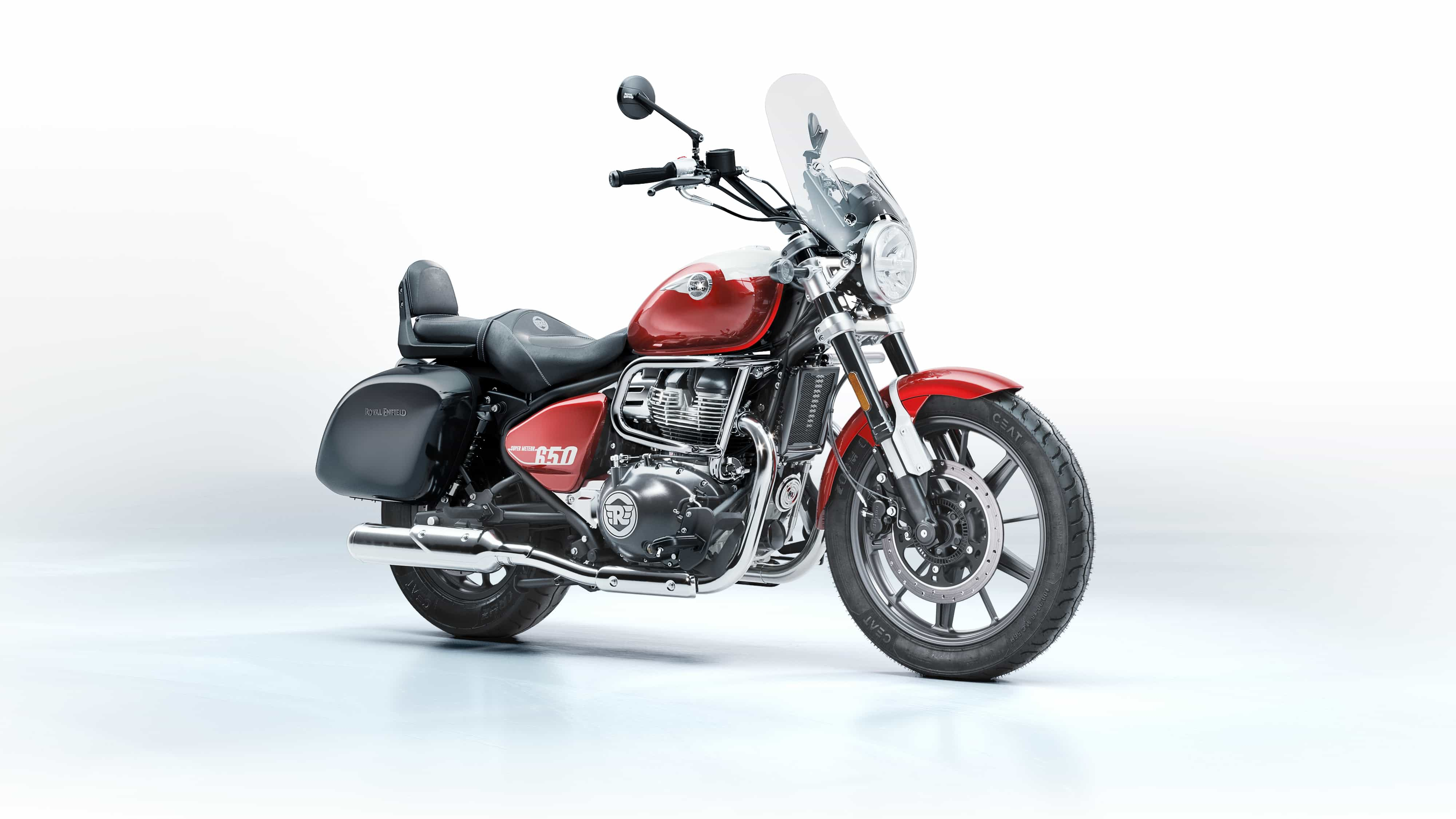 Royal Enfield Super Meteor 650: foto