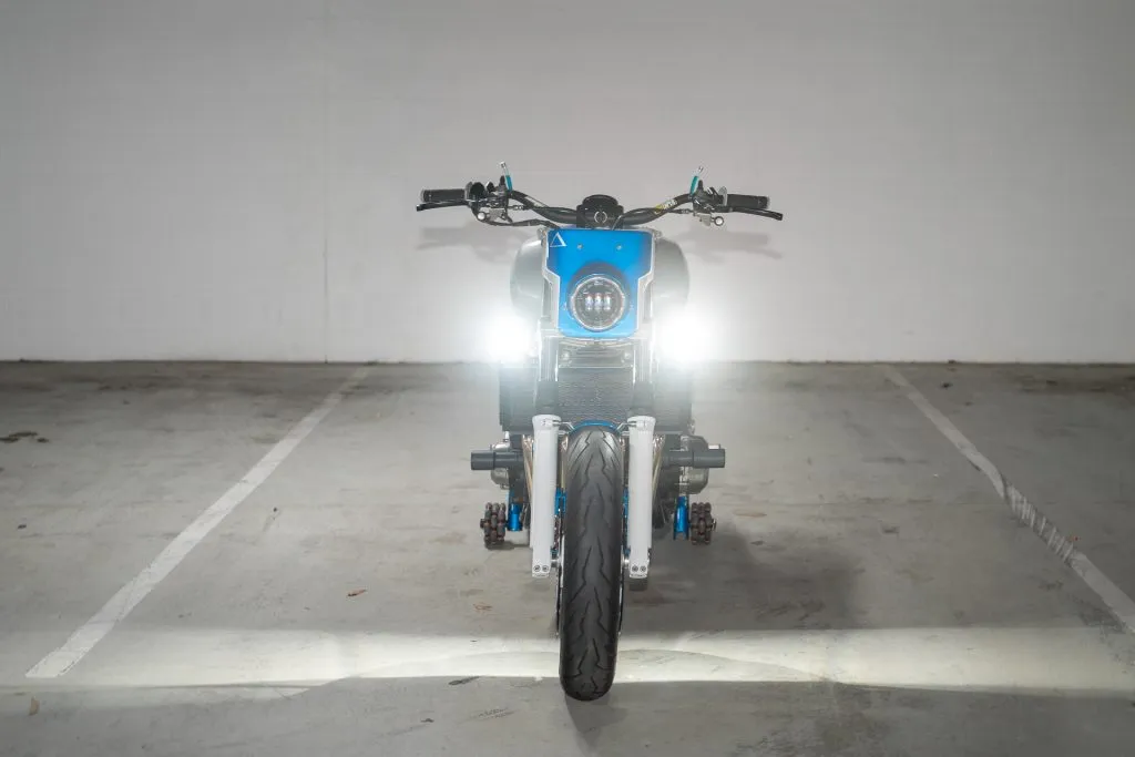 Suzuki GSX1400 Racer by Purpose Built Moto