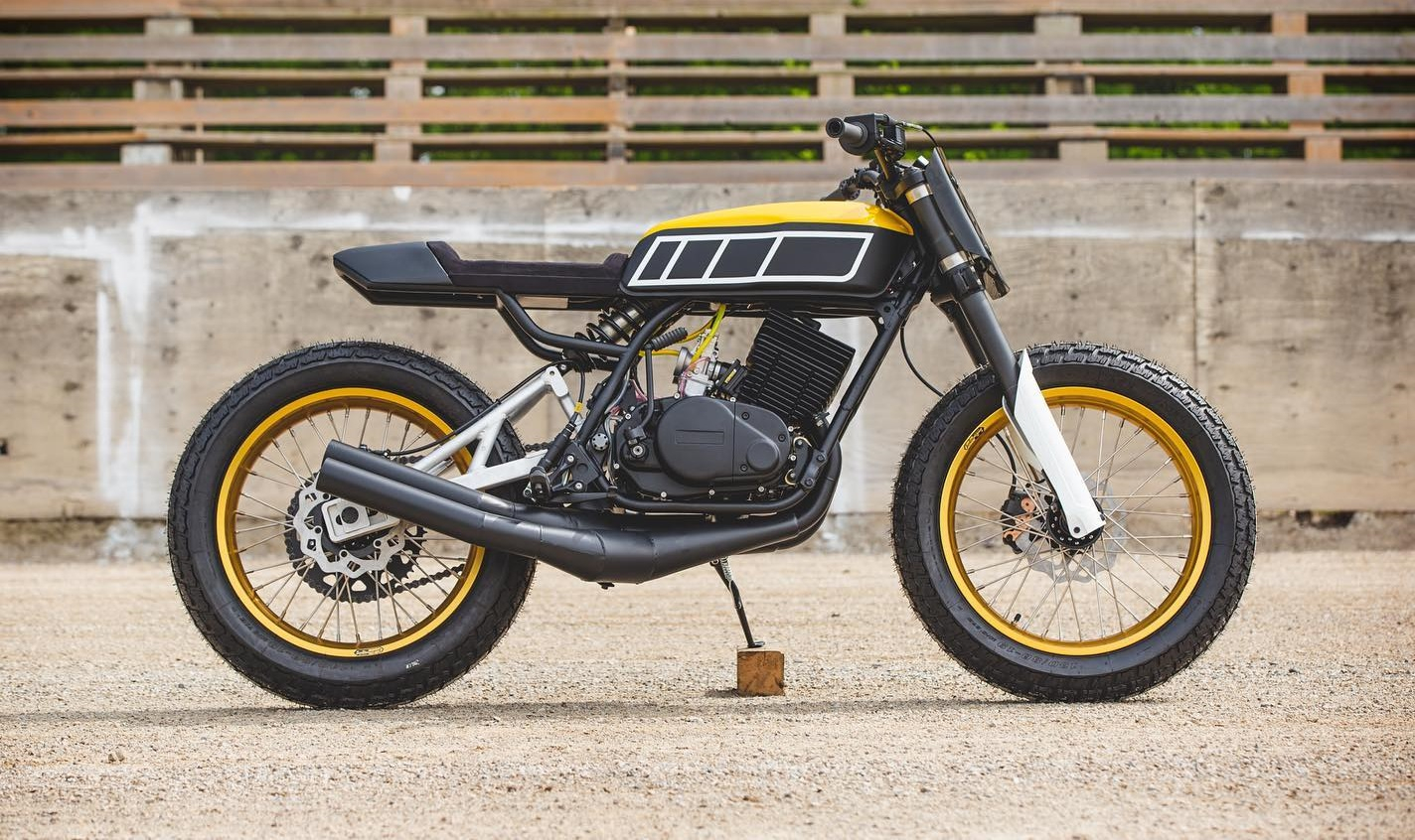 Yamaha RD400 '427 Street Tracker' by Smyth Innovations