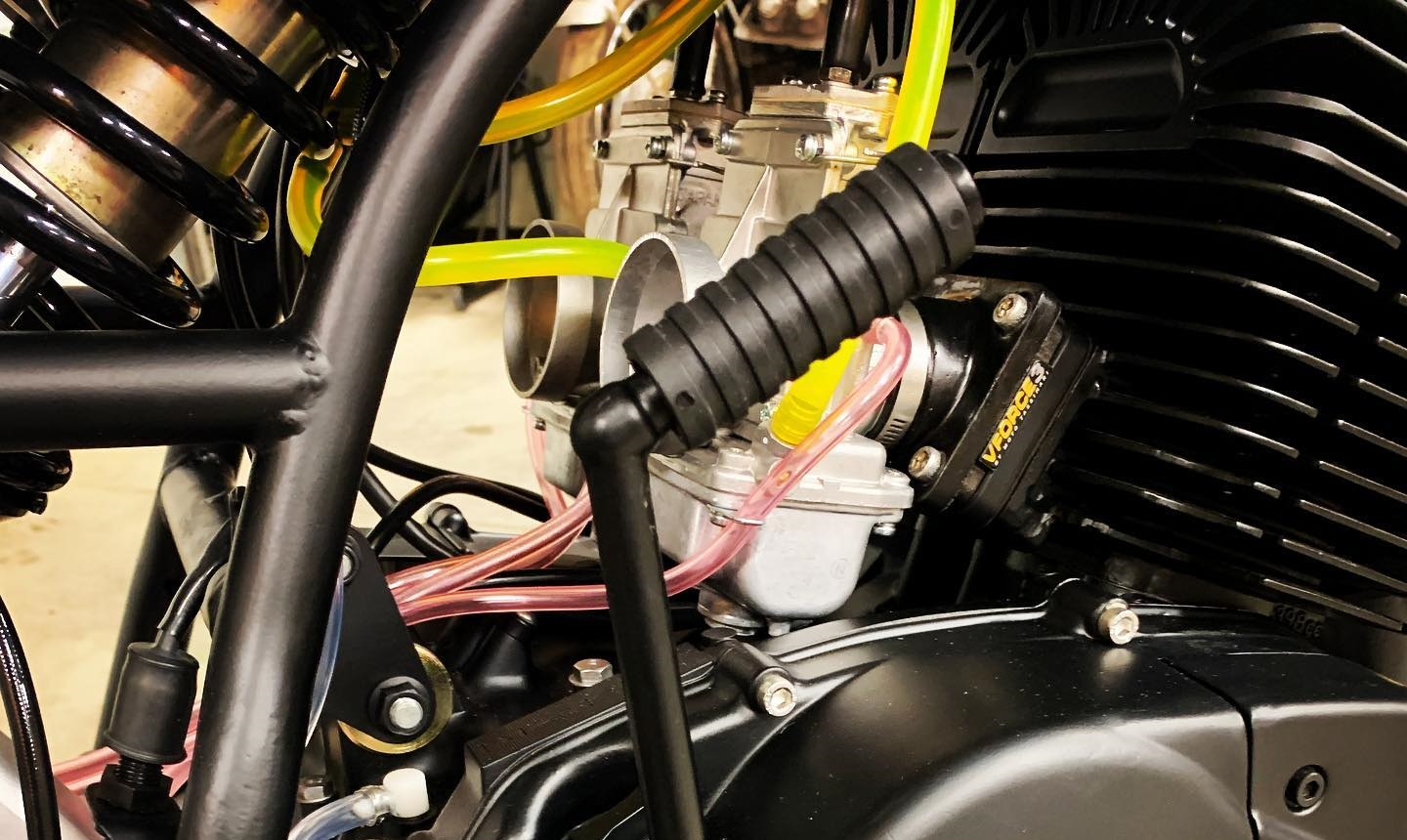 Yamaha RD400 '427 Street Tracker' by Smyth Innovations