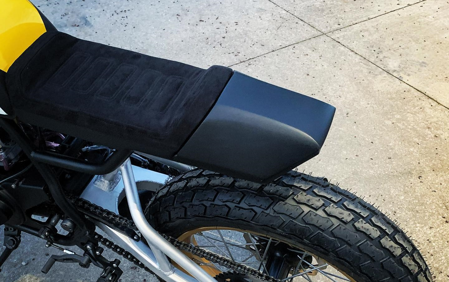 Yamaha RD400 '427 Street Tracker' by Smyth Innovations