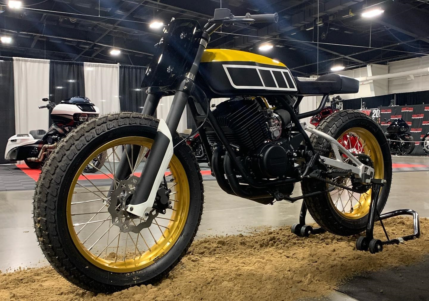 Yamaha RD400 '427 Street Tracker' by Smyth Innovations