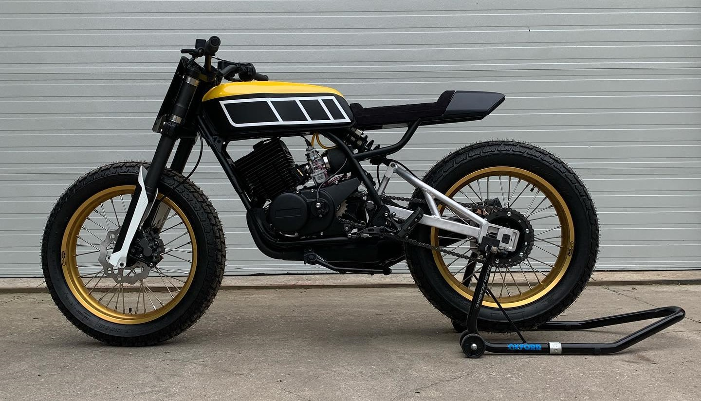 Yamaha RD400 '427 Street Tracker' by Smyth Innovations