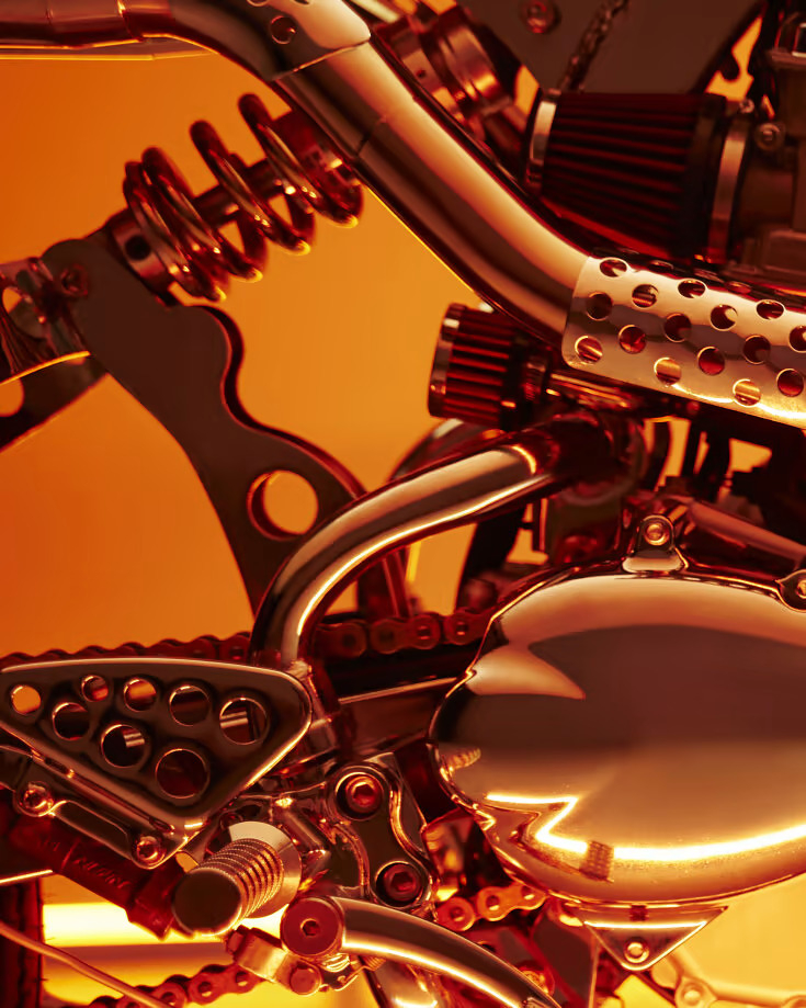 Triumph Thruxton 900 "Helios" by Tamarit