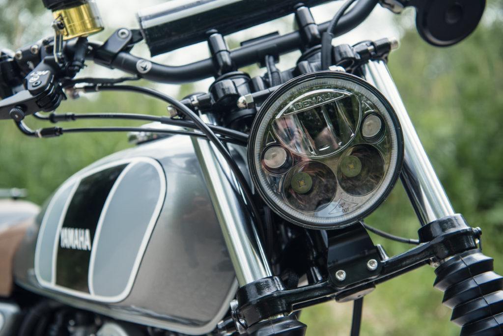 Yamaha SR400 “15 Shades of Grey” by Analog Motorcycles