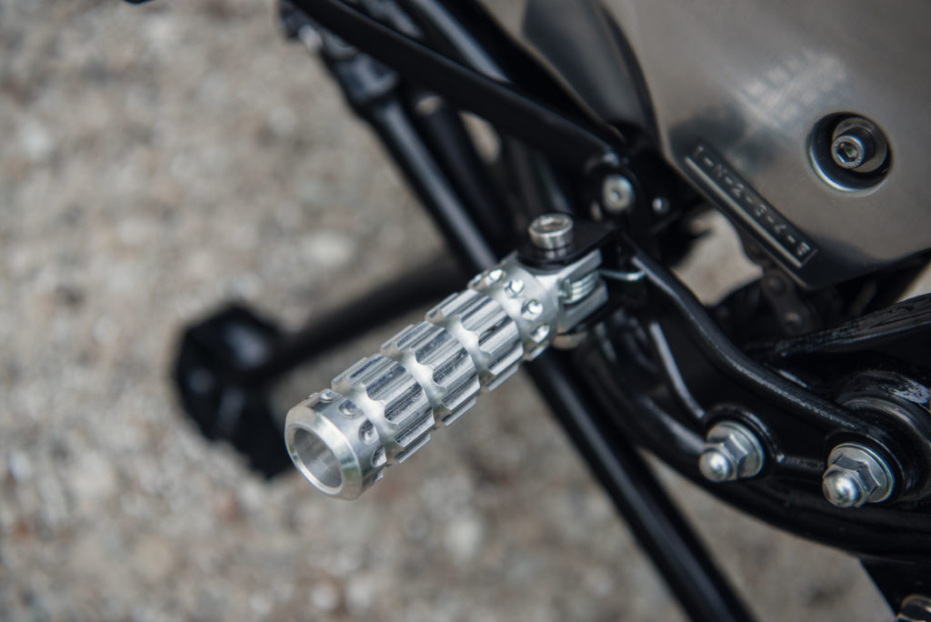 Yamaha SR400 “15 Shades of Grey” by Analog Motorcycles