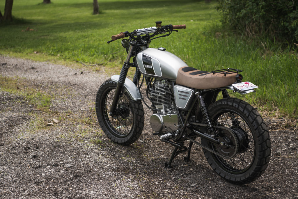 Yamaha SR400 “15 Shades of Grey” by Analog Motorcycles