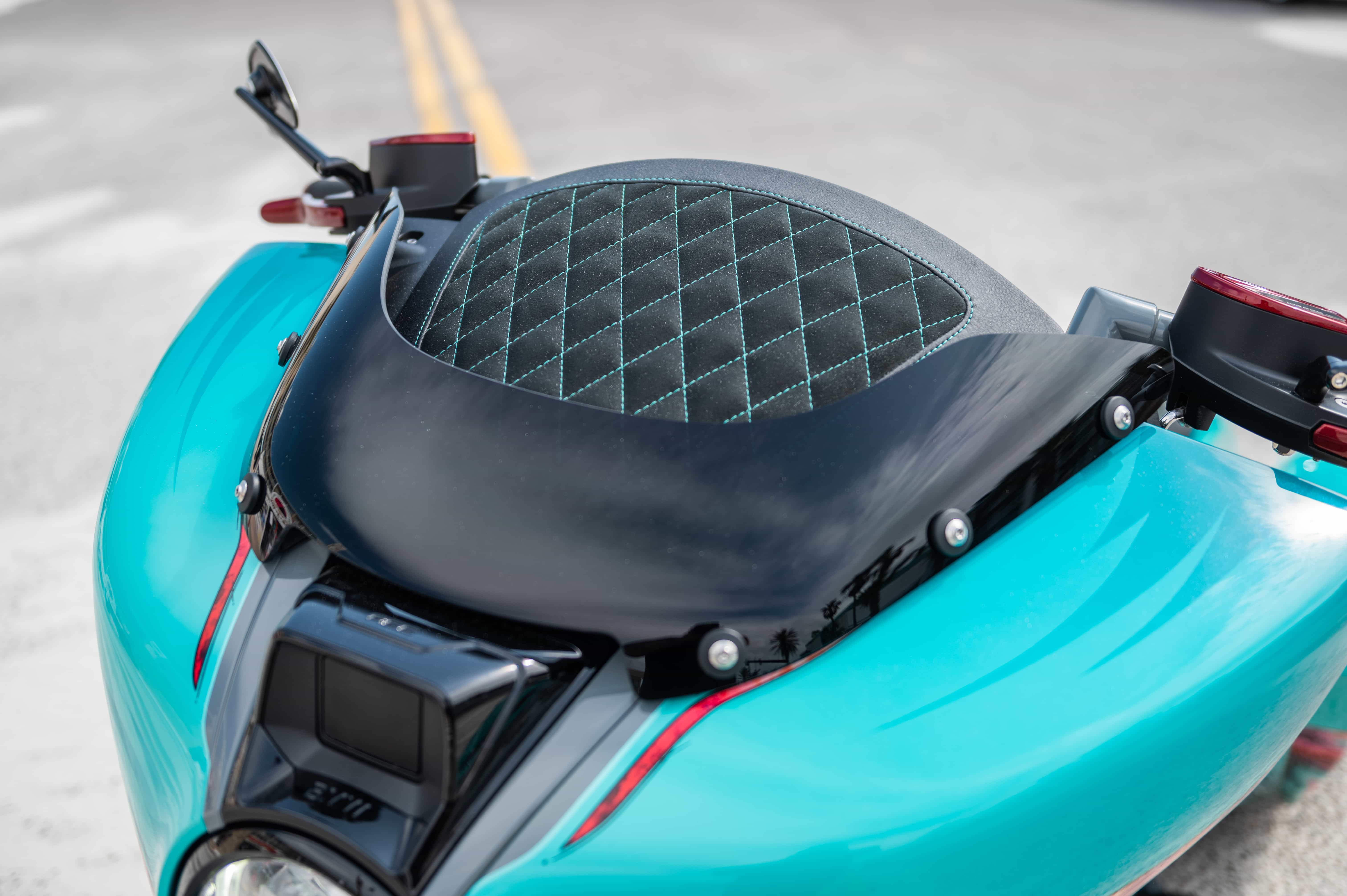 BMW R 18 B Heavy Duty: foto