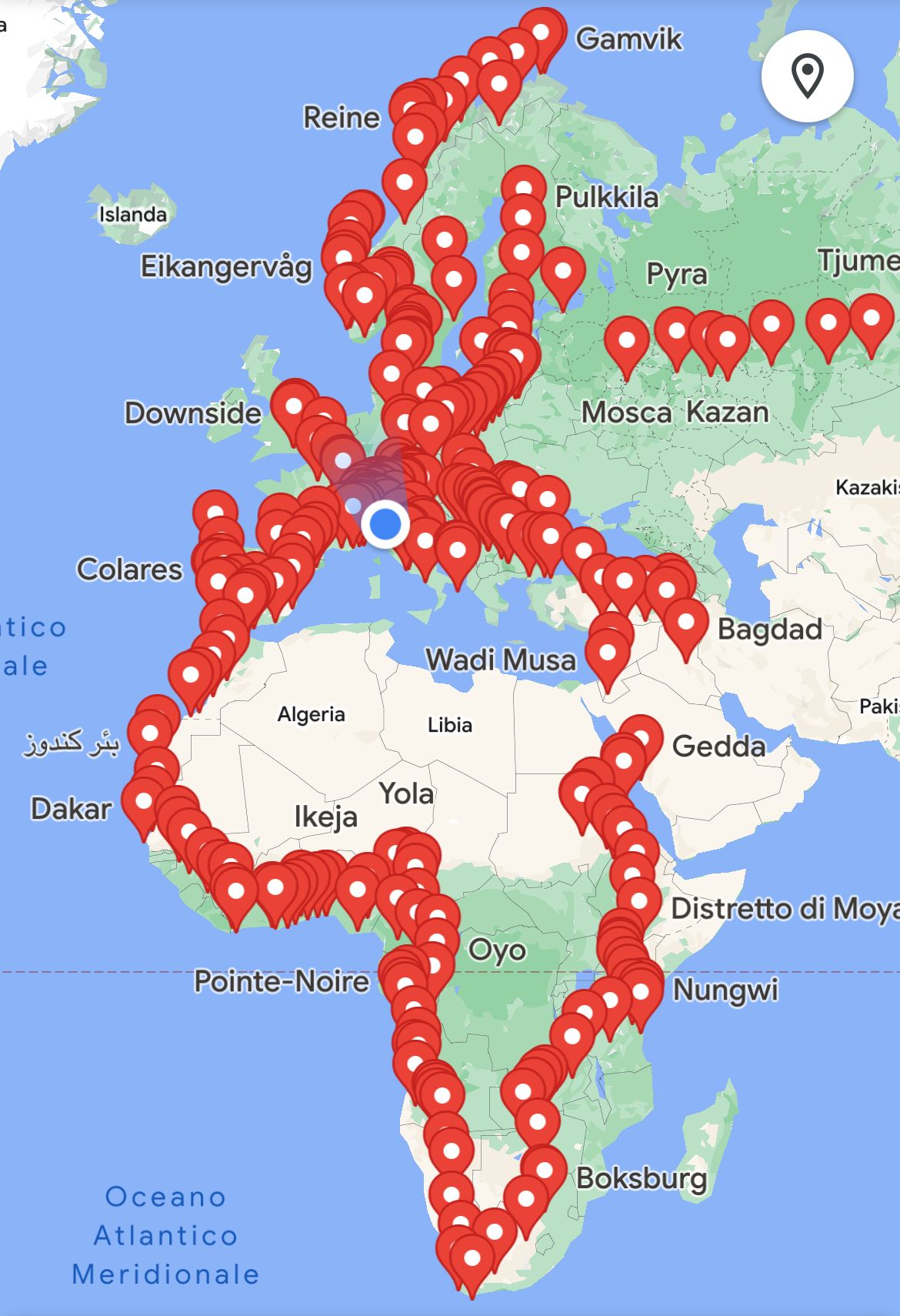 Fabryrock, da Capo Nord a Cape Town con l'Africa Twin: le foto