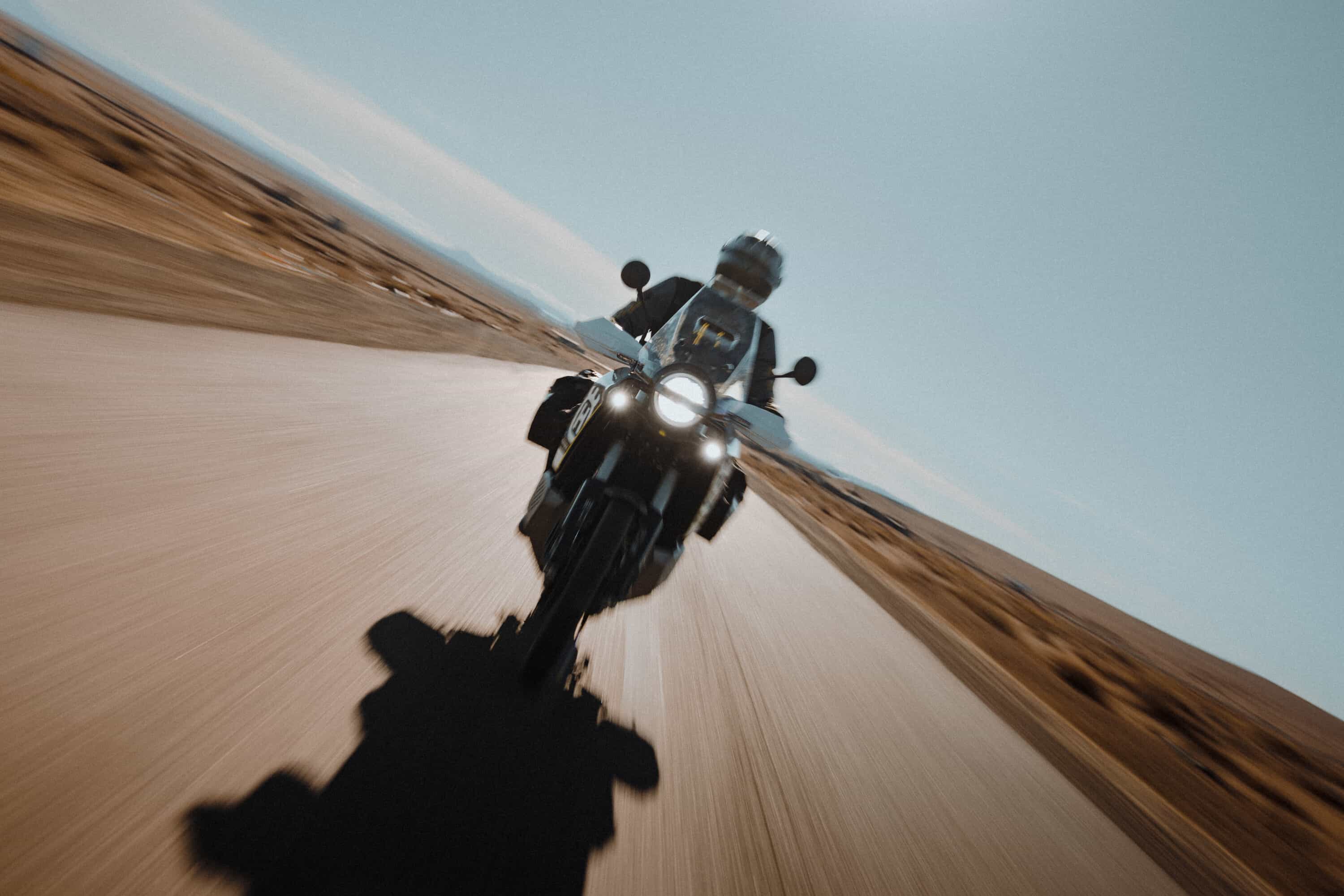 Husqvarna Norden 901 Expedition: foto