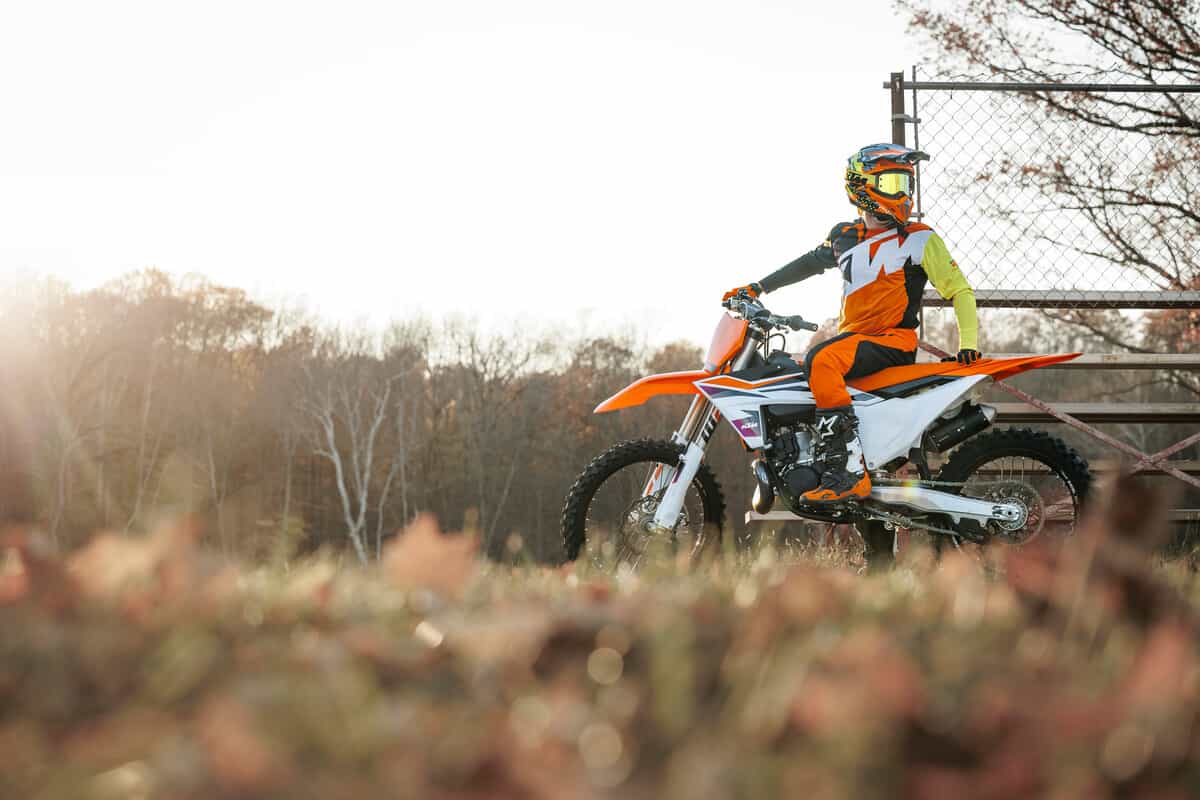 KTM nuova gamma Motocross 2024: foto