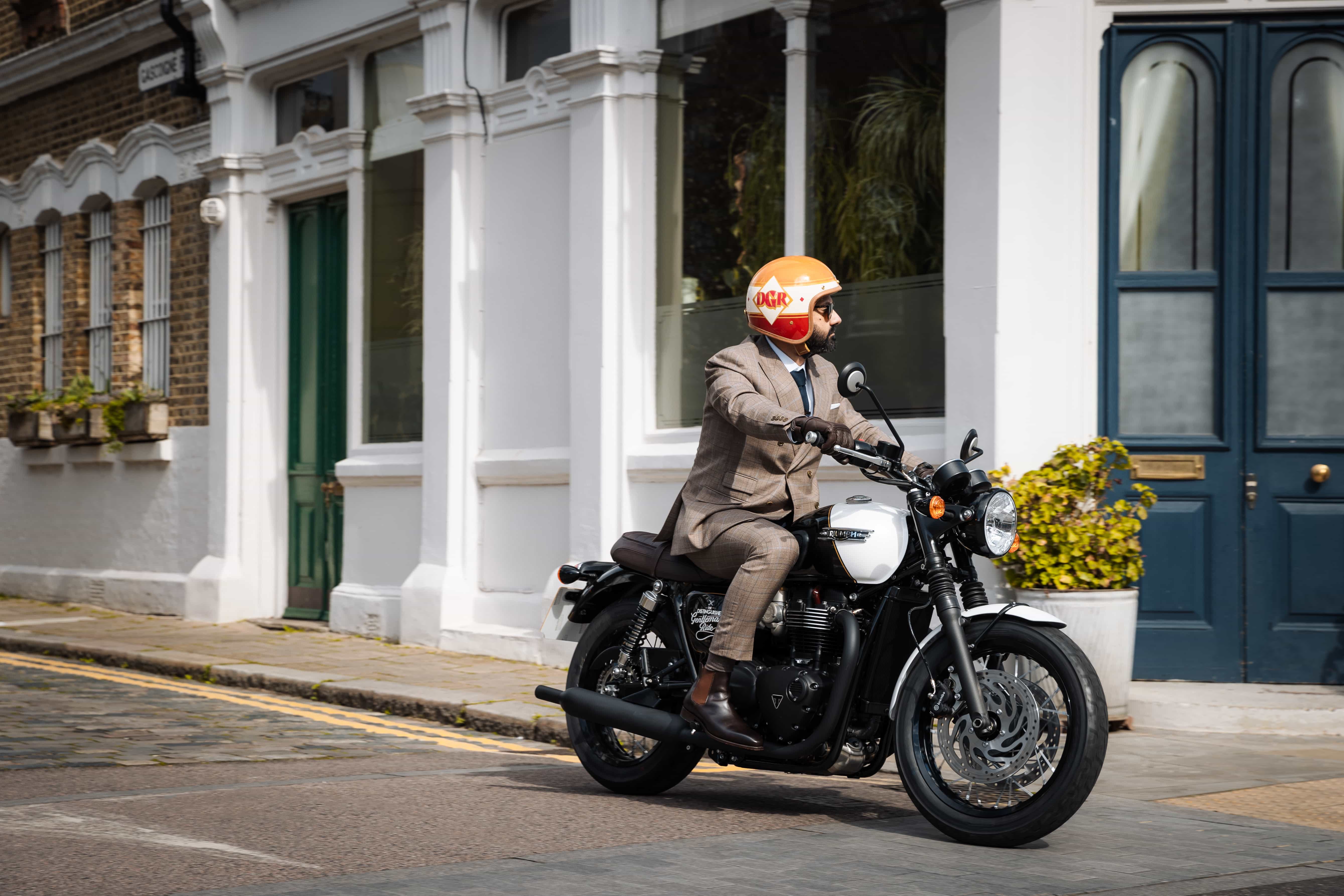 triumph-bonneville-t120-dgr-limited-edition