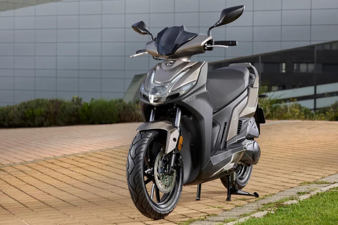 Kymco Agility S 125 ABS: debutta un nuovo scooter da città [FOTO