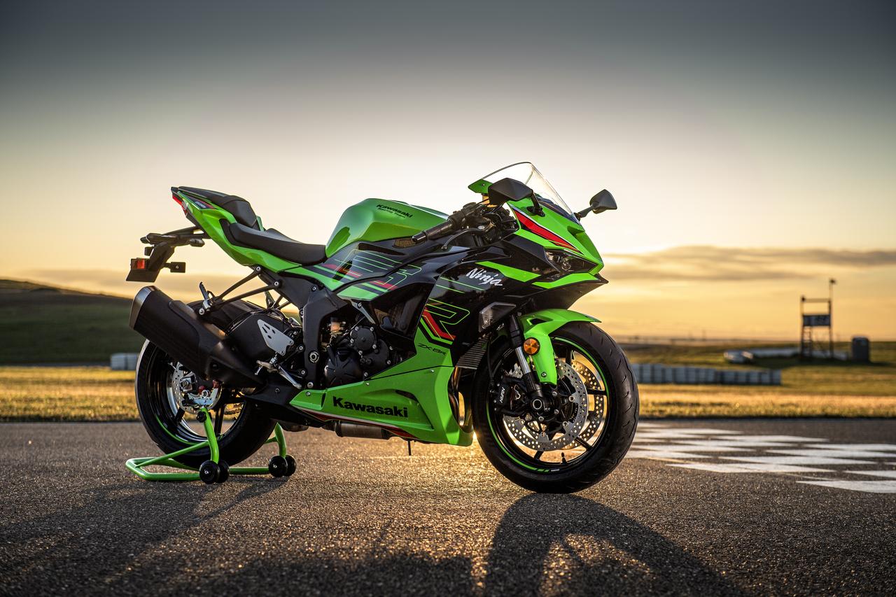 Kawasaki Ninja ZX-6R 2024: la supersport di media cilindrata si