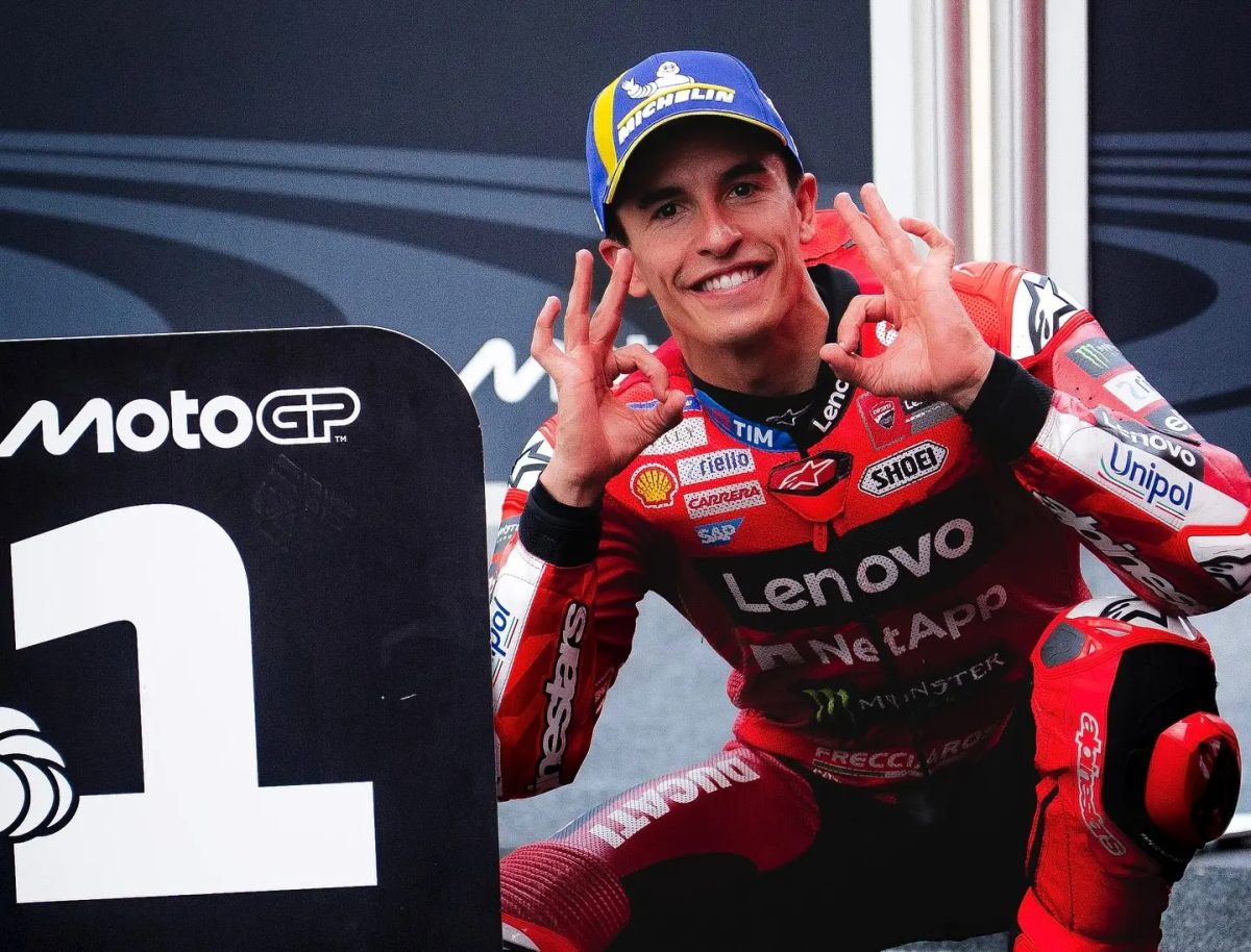 Marc Marquez leggenda vivente: l’ex ferrarista Sainz lo paragona a Senna