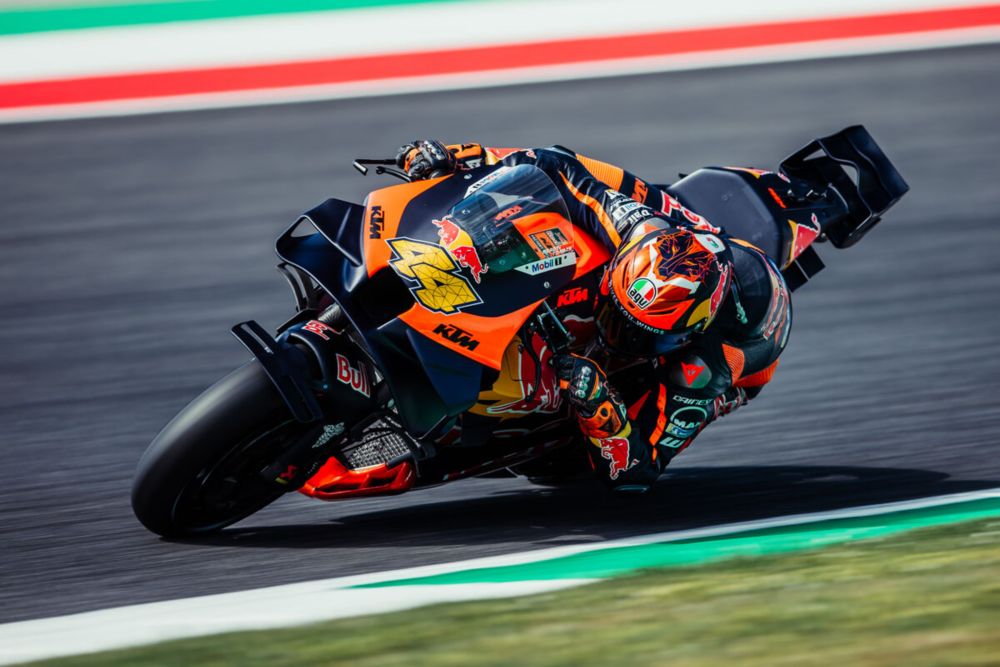 MotoGP in fermento: Pol Espargarò di nuovo protagonista con KTM Tech3