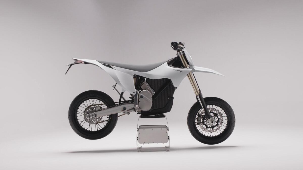 La moto elettrica più leggera di sempre? La Stark VARG SM sorprende tutti