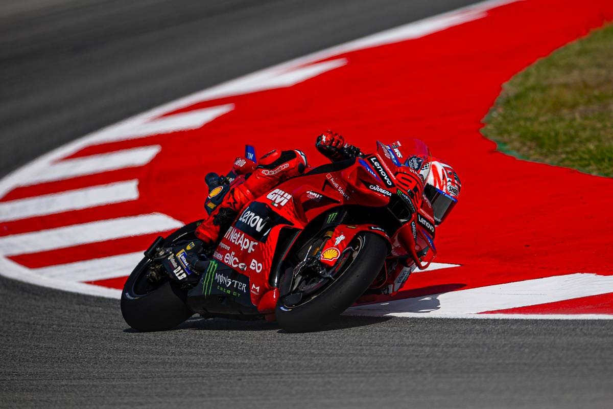 Australia 2025: Phillip Island senza Marc Marquez, spettacolo tra Ducati e Aprilia