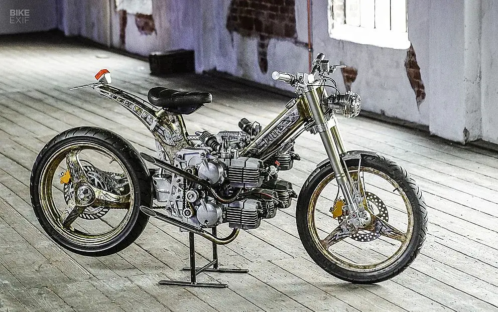 Un ciclomotore estremo con 5 cilindri, 350 cc e rumore superiore a un jet al decollo