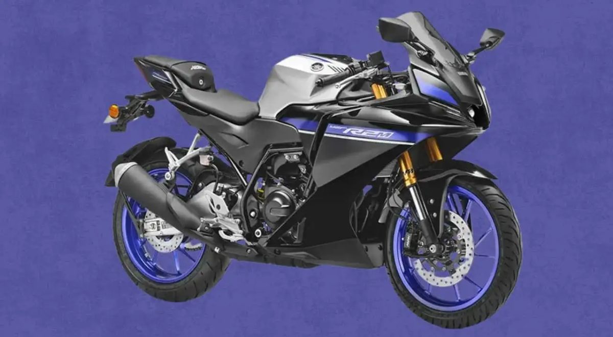 Yamaha presenta la YZF-R2, sportiva da 204 cc con 26 CV e quickshifter